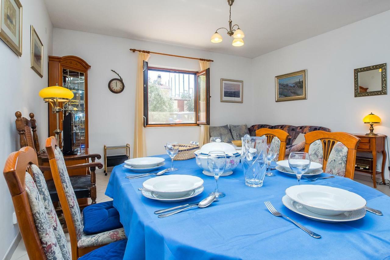 Apartment Olivera トロギール エクステリア 写真