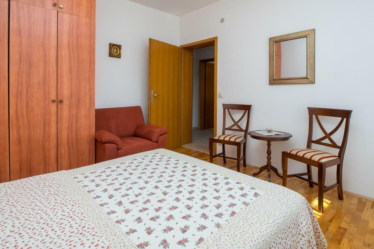 Apartment Olivera トロギール エクステリア 写真