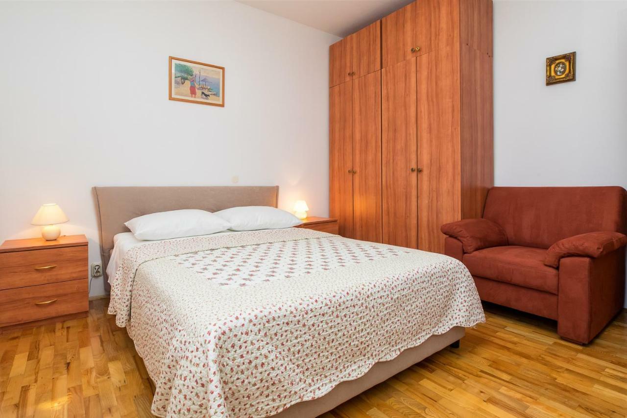 Apartment Olivera トロギール エクステリア 写真