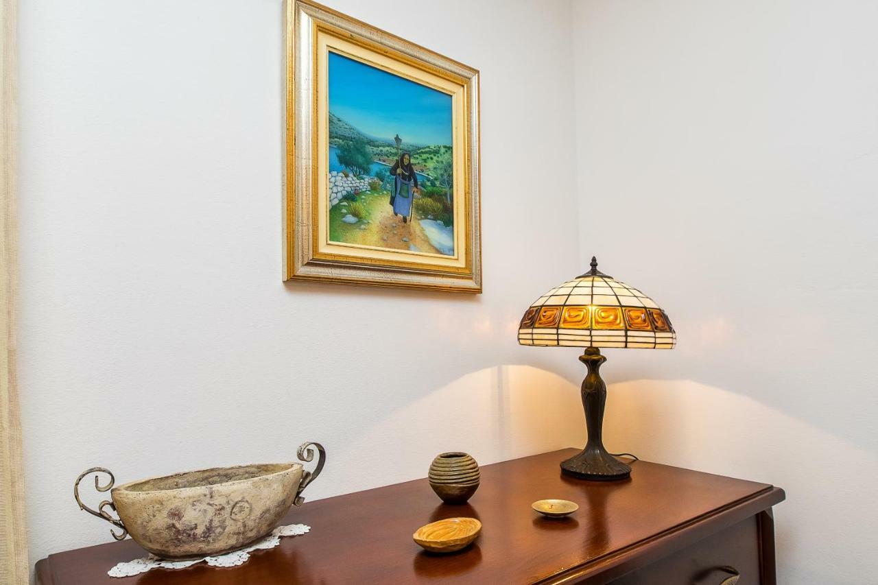 Apartment Olivera トロギール エクステリア 写真